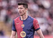 开云体育平台APP-关于莱万连破竞技鼎盛，巴萨防线不稳难抵进攻的信息