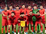 开云体育直播-足球明星将率领球队挑战强劲对手