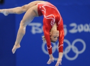 开云下载-莱万，节奏大师的罗马交响曲—当波兰锋霸引领全队击穿皇家社会铁壁