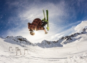 开云体育在线-从美网鏖战到ATP总决赛称王，辛纳如何以坚韧与智慧统治全场