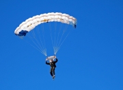 开云体育直播-法网险胜戴维斯杯，阿尔卡拉斯关键制胜，西班牙网球的新篇章