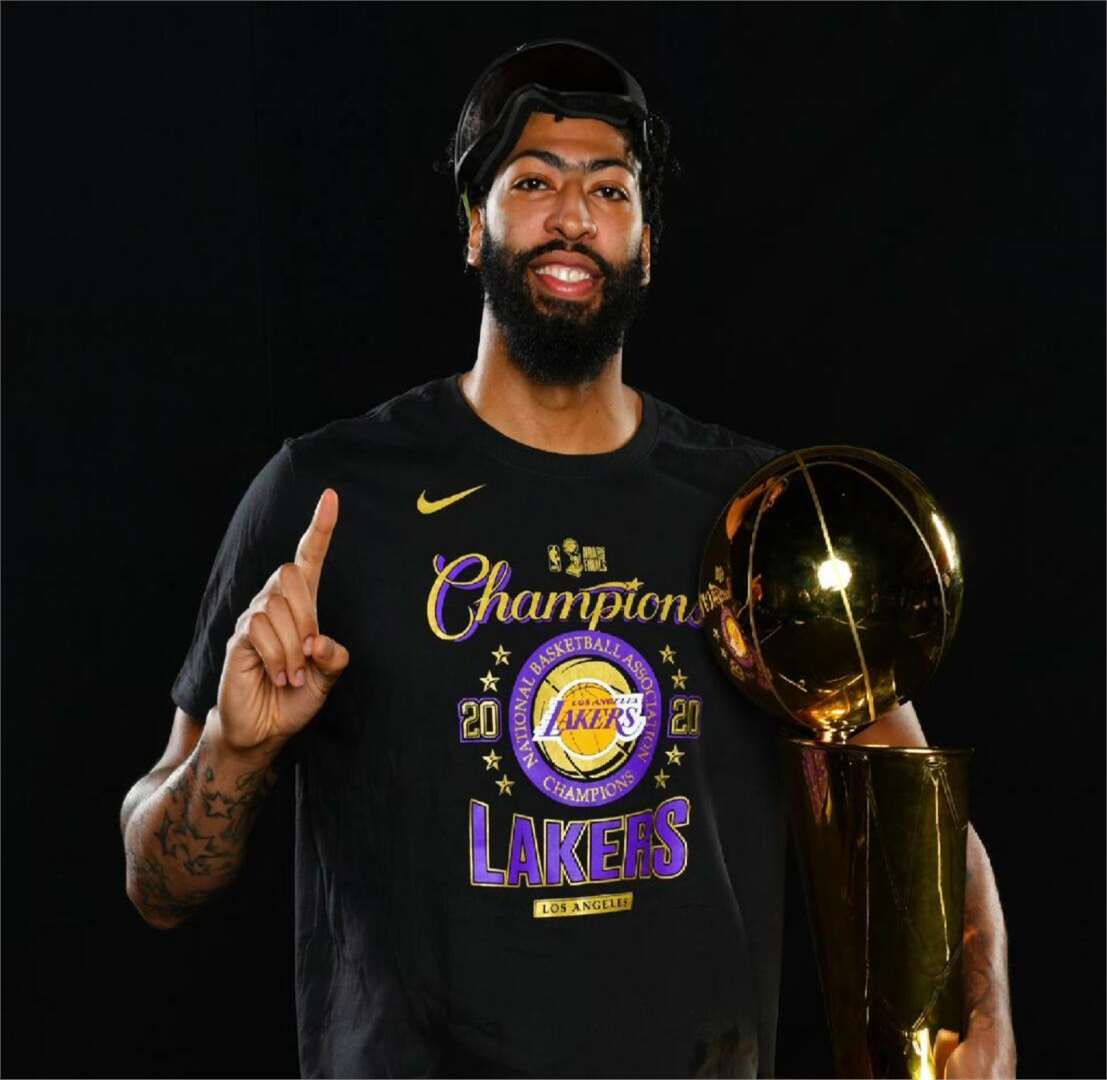 湖人血洗独行侠，西蒙斯惊艳世界的简单介绍