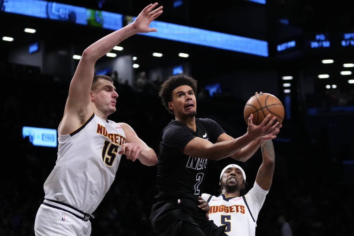 篮网B队爆冷公牛，约基奇惊艳世界