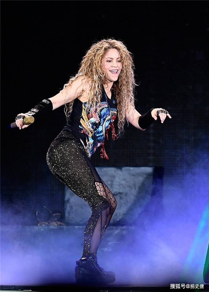 包含哥伦比亚强势巴黎，布鲁诺爆发神勇的词条