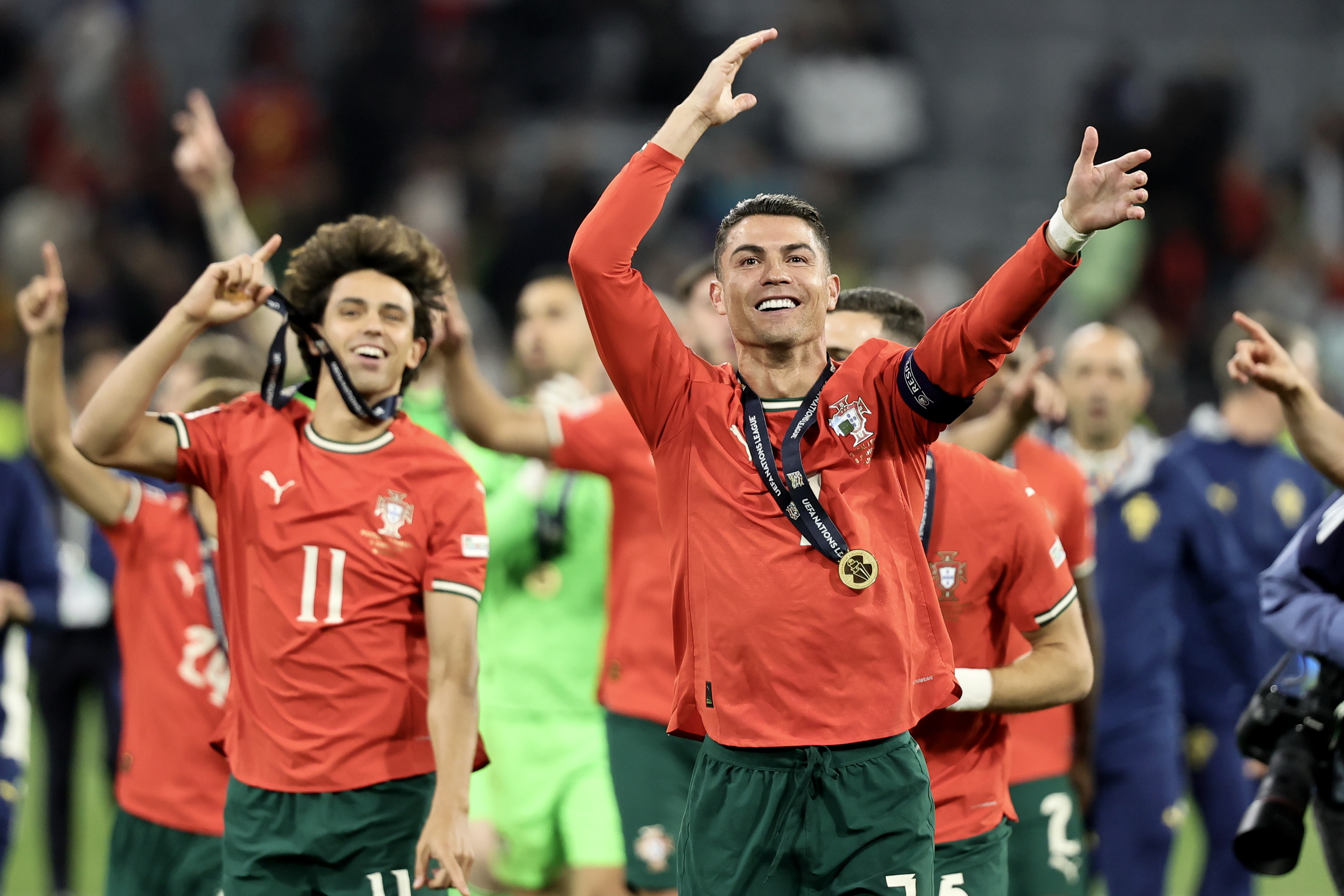 欧国联比赛曝光幕后：球队备战全面展示的简单介绍