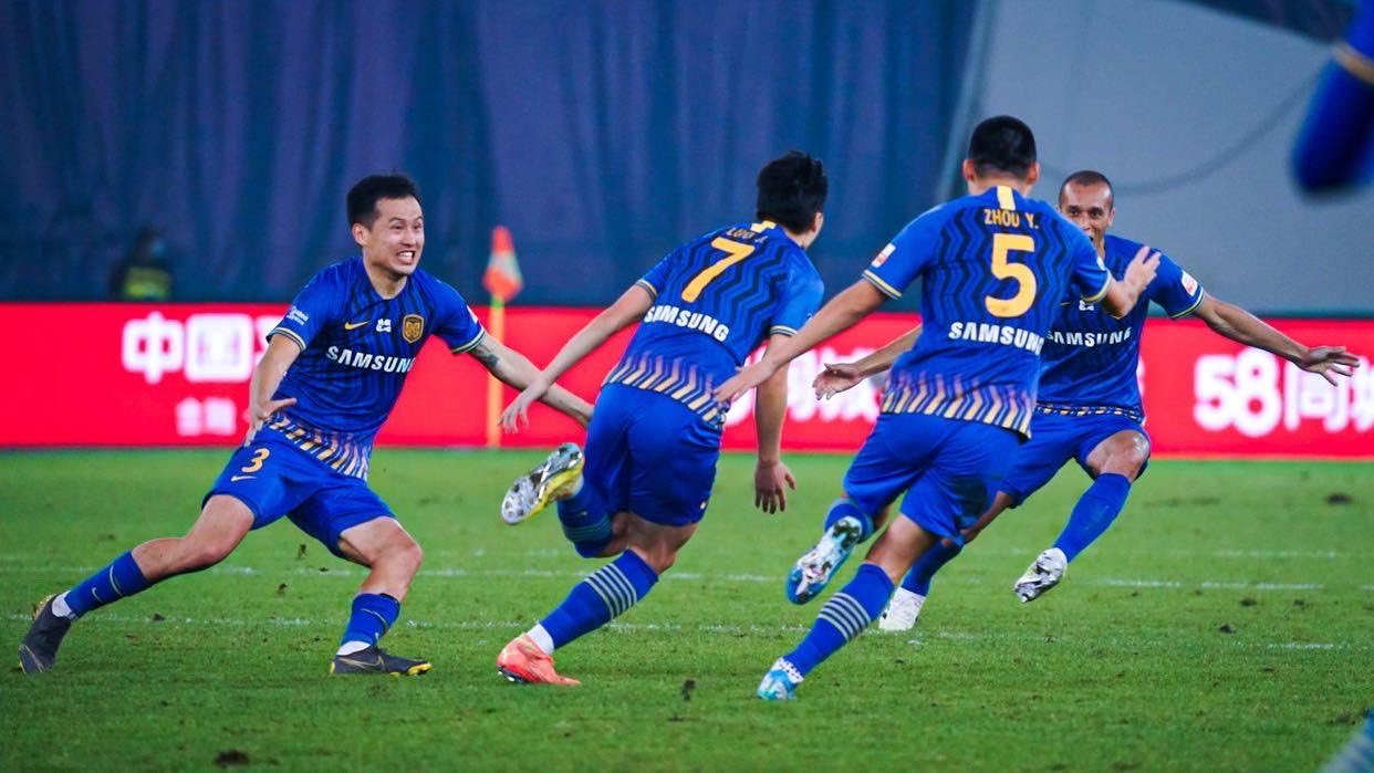 包含苏宁客场逆转，引领反击复兴的词条