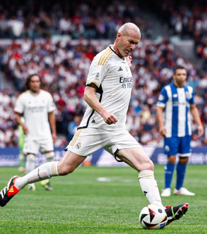 皇马预备赛业绩奇葩明星失执教