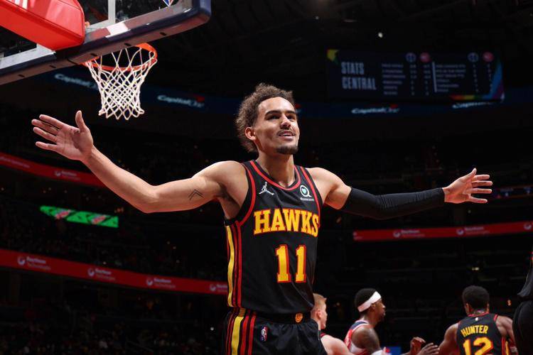 老鹰崛起！特雷杨分狂轰压哨