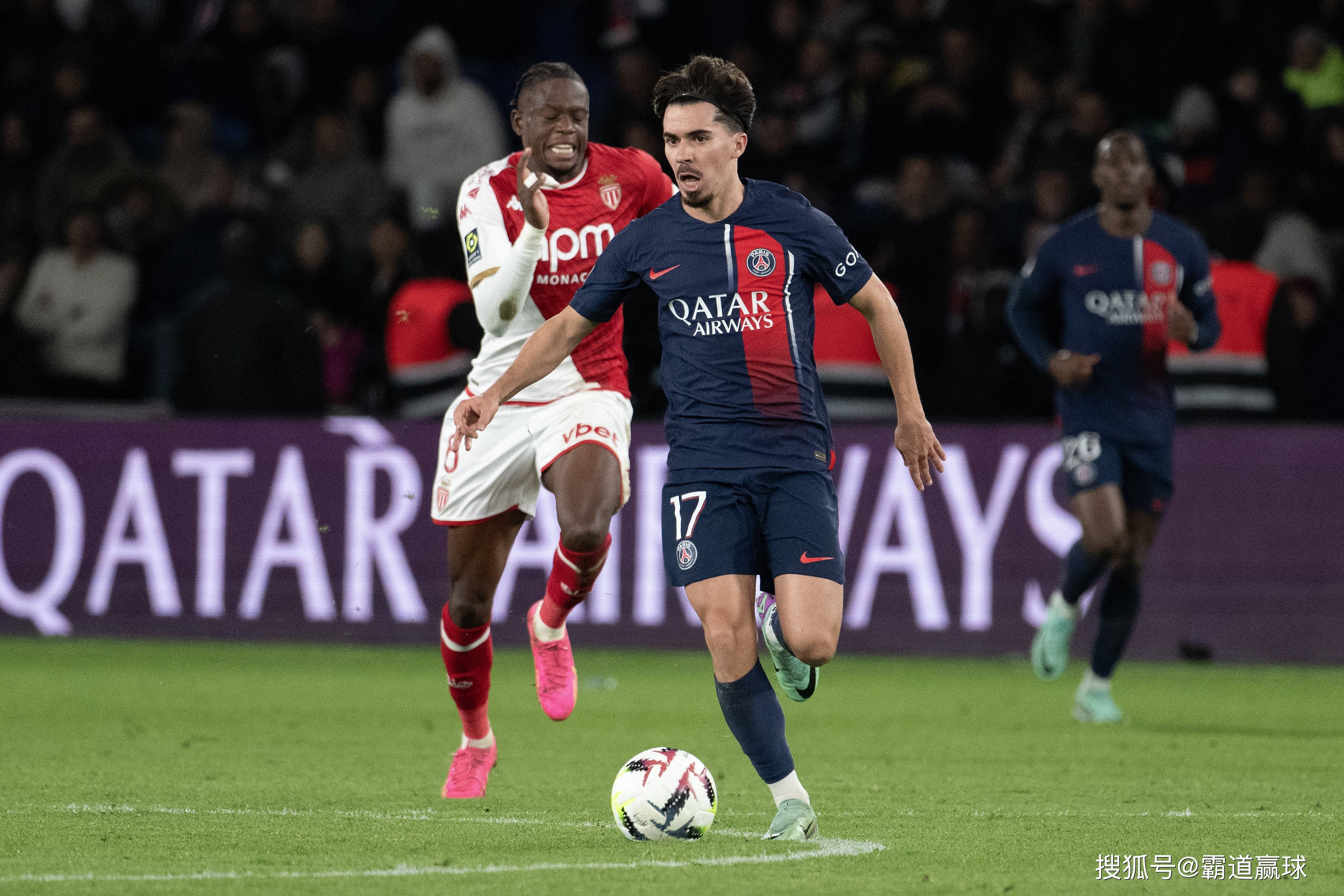 巴黎圣日耳曼遭遇瓶颈，里昂力压领先的简单介绍