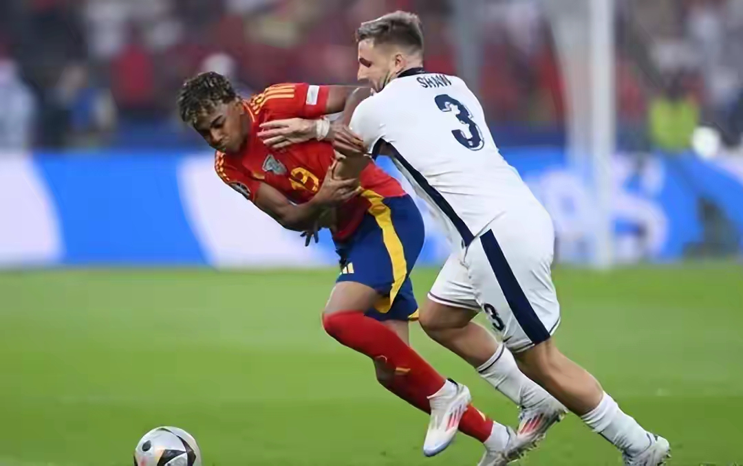 英格兰击败葡萄牙，小组赛再进一步