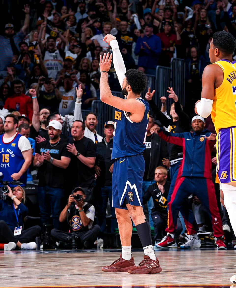 包含联合杯险胜蒙特卡洛大师赛，穆雷状态火热的词条