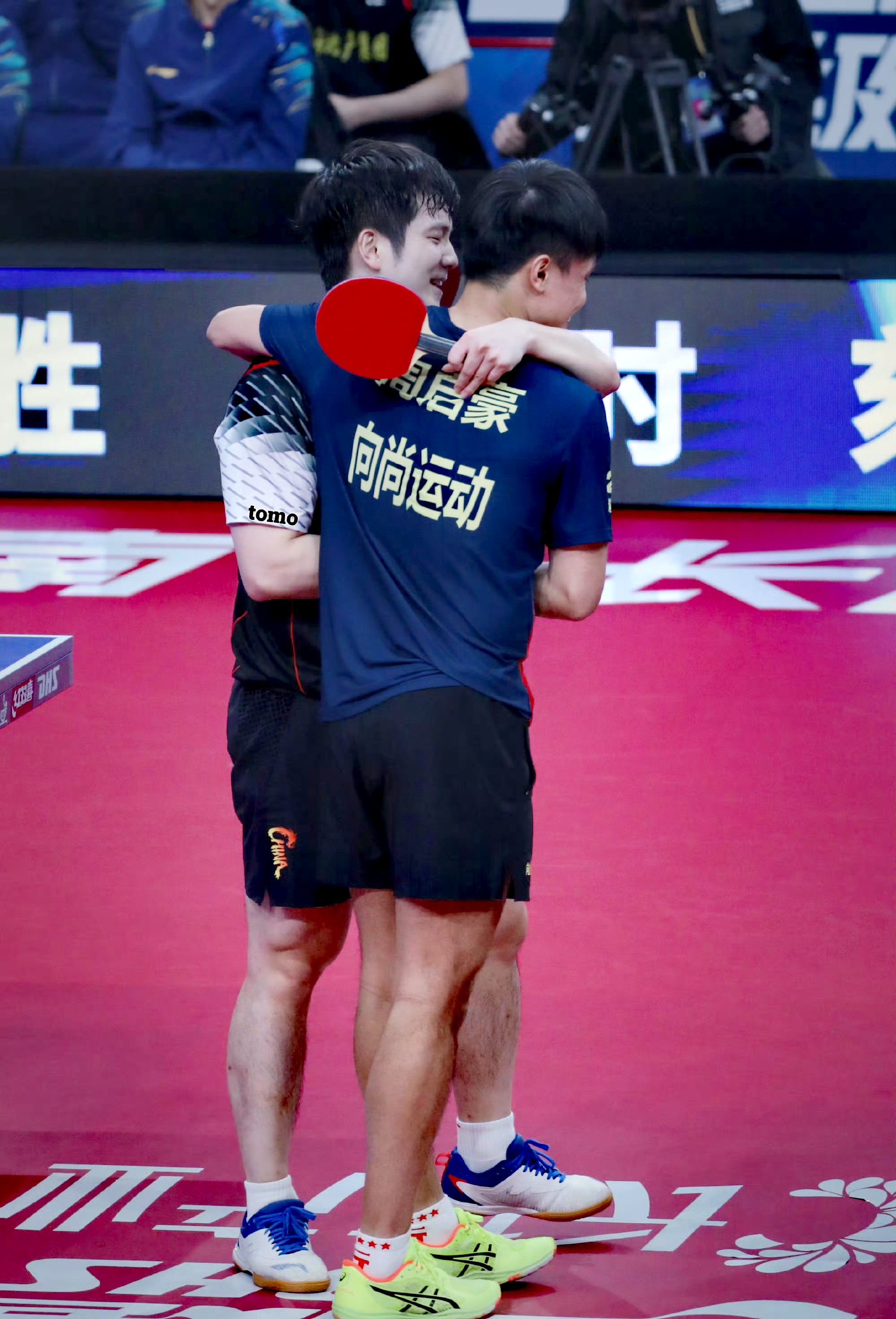 日本队险胜韩国队,樊振东点燃赛场 日本队险胜韩国队,樊振东点燃赛场