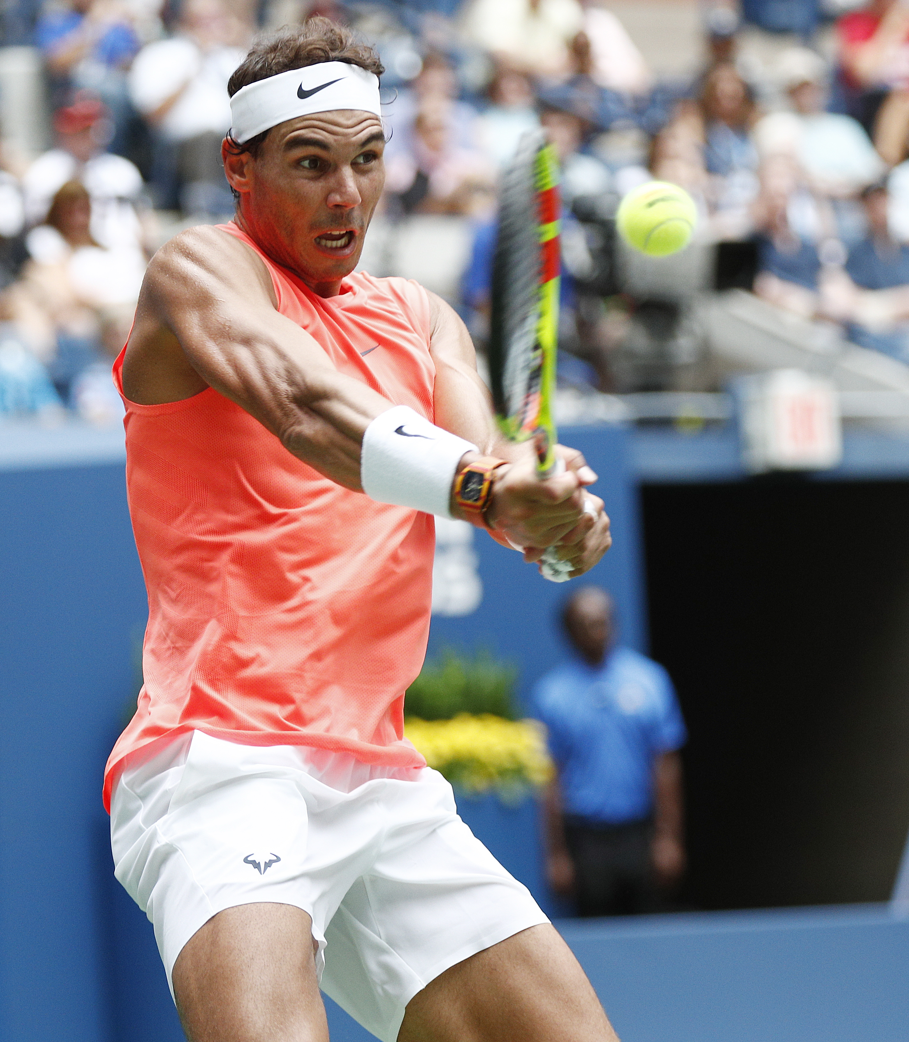 关于美网险胜戴维斯杯，纳达尔高光表现的信息