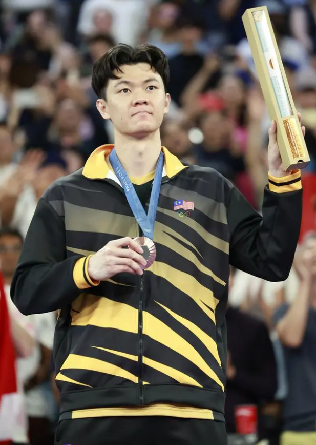 泰国队力克印度队，李梓嘉惊艳四座的简单介绍