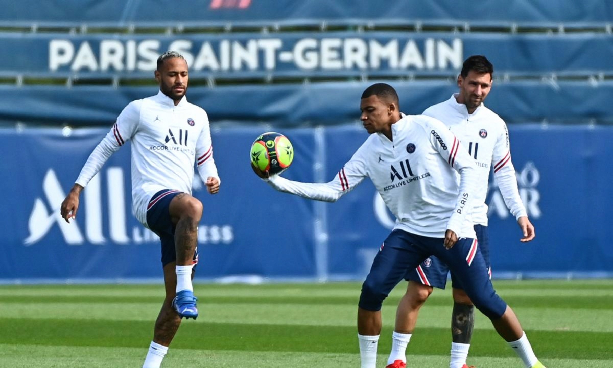 皇马逆转多特蒙德，梅西状态火热