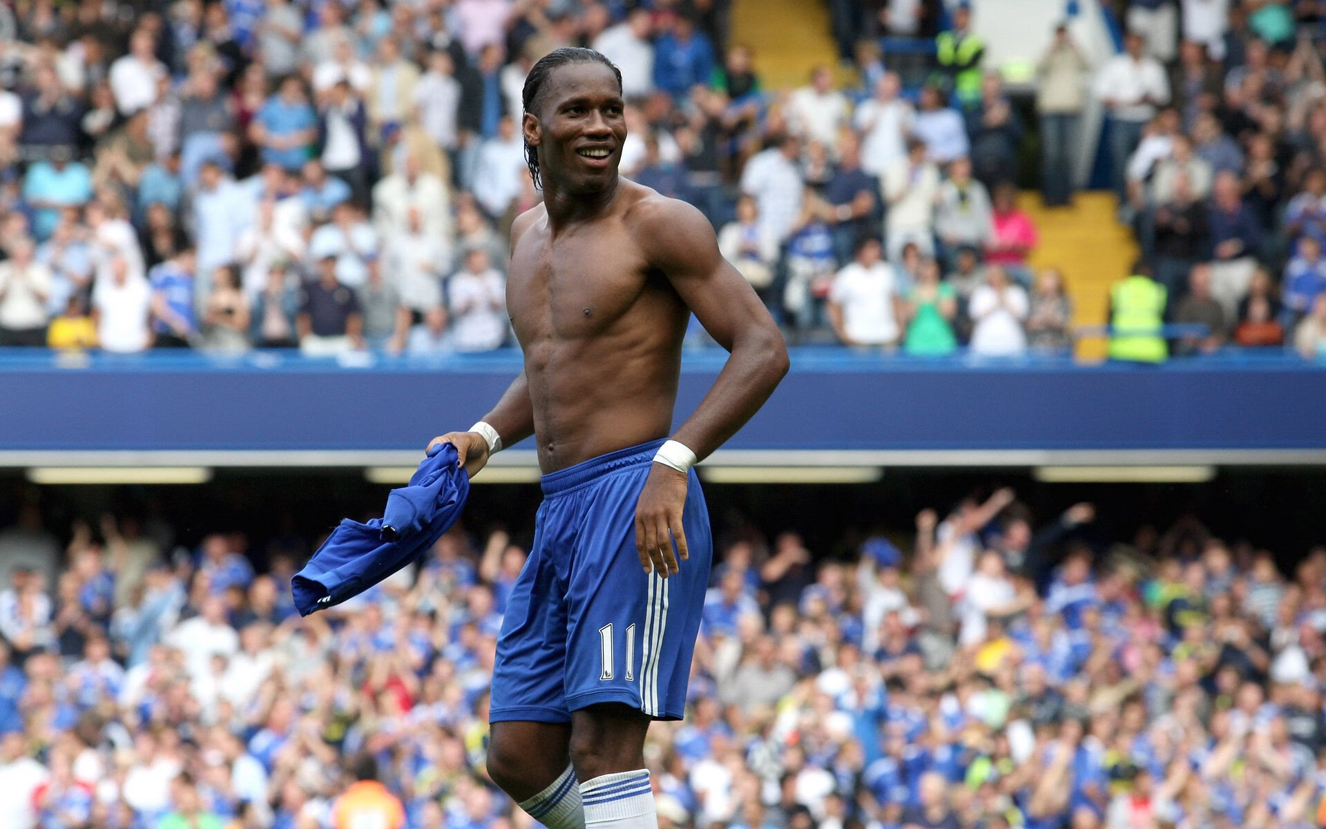 冰岛提前终结悬念，比利亚雷亚尔饮恨；阿圭罗关键一击定乾坤