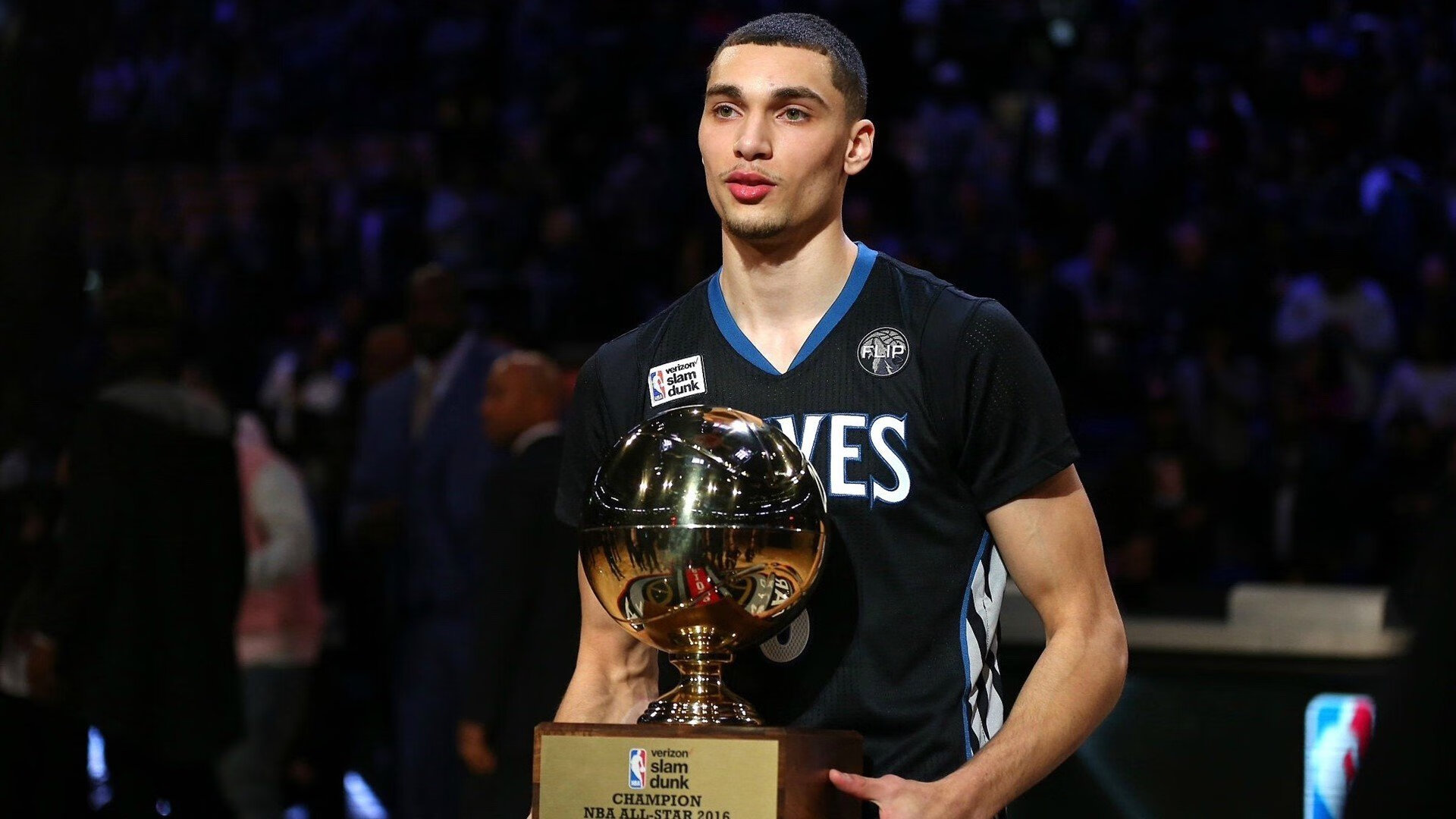 东决关键战焦点战，活塞力克快船，坚韧防守铸就经典逆转