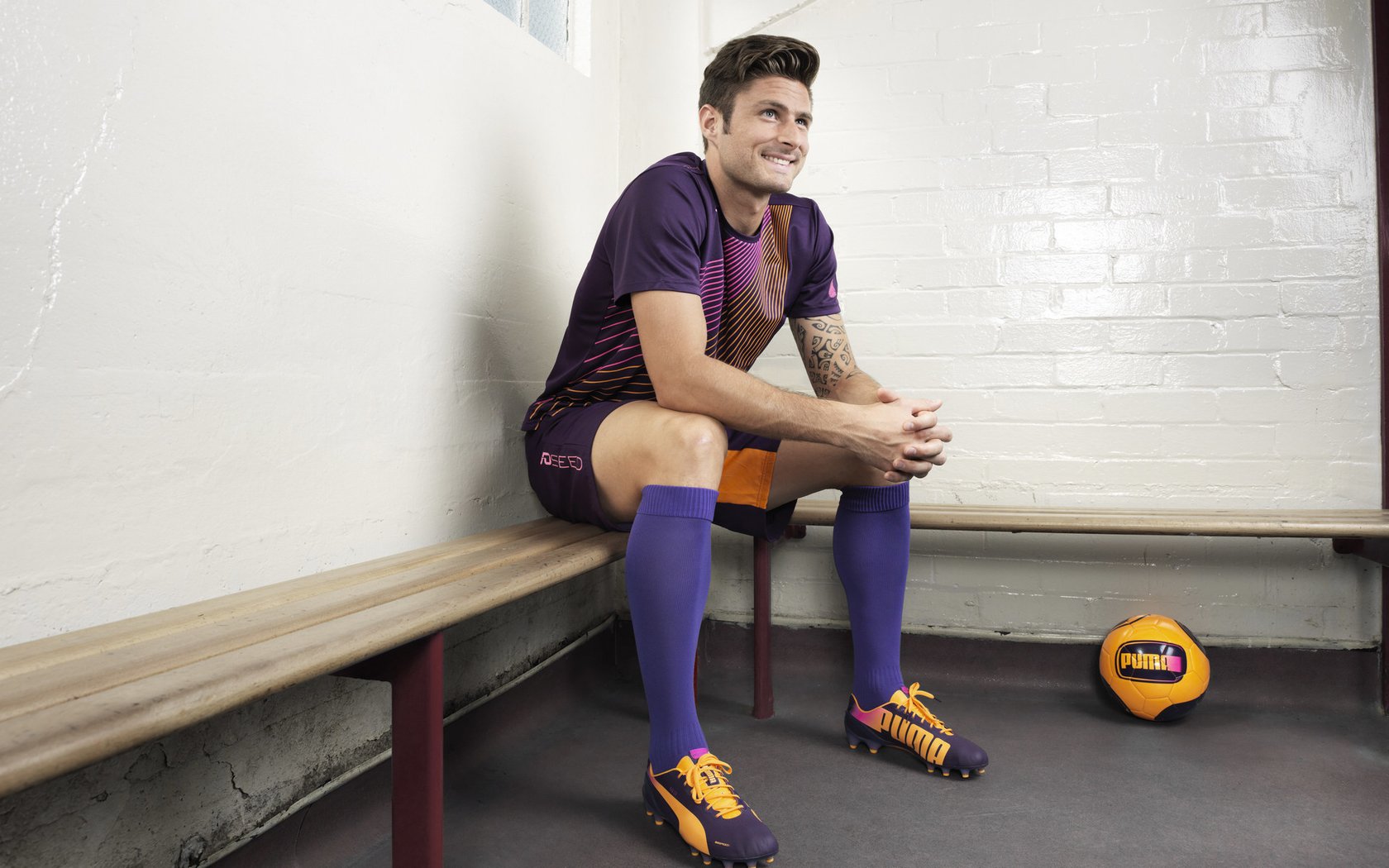 奥利维耶一锤定音，利物浦强势攻克非洲雄狮