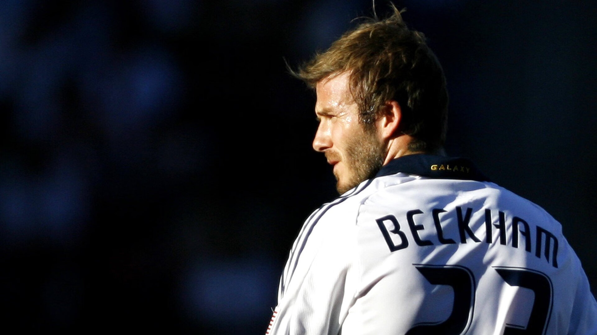 范弗利特末节狂飙定乾坤，开拓者鏖战险胜北京队