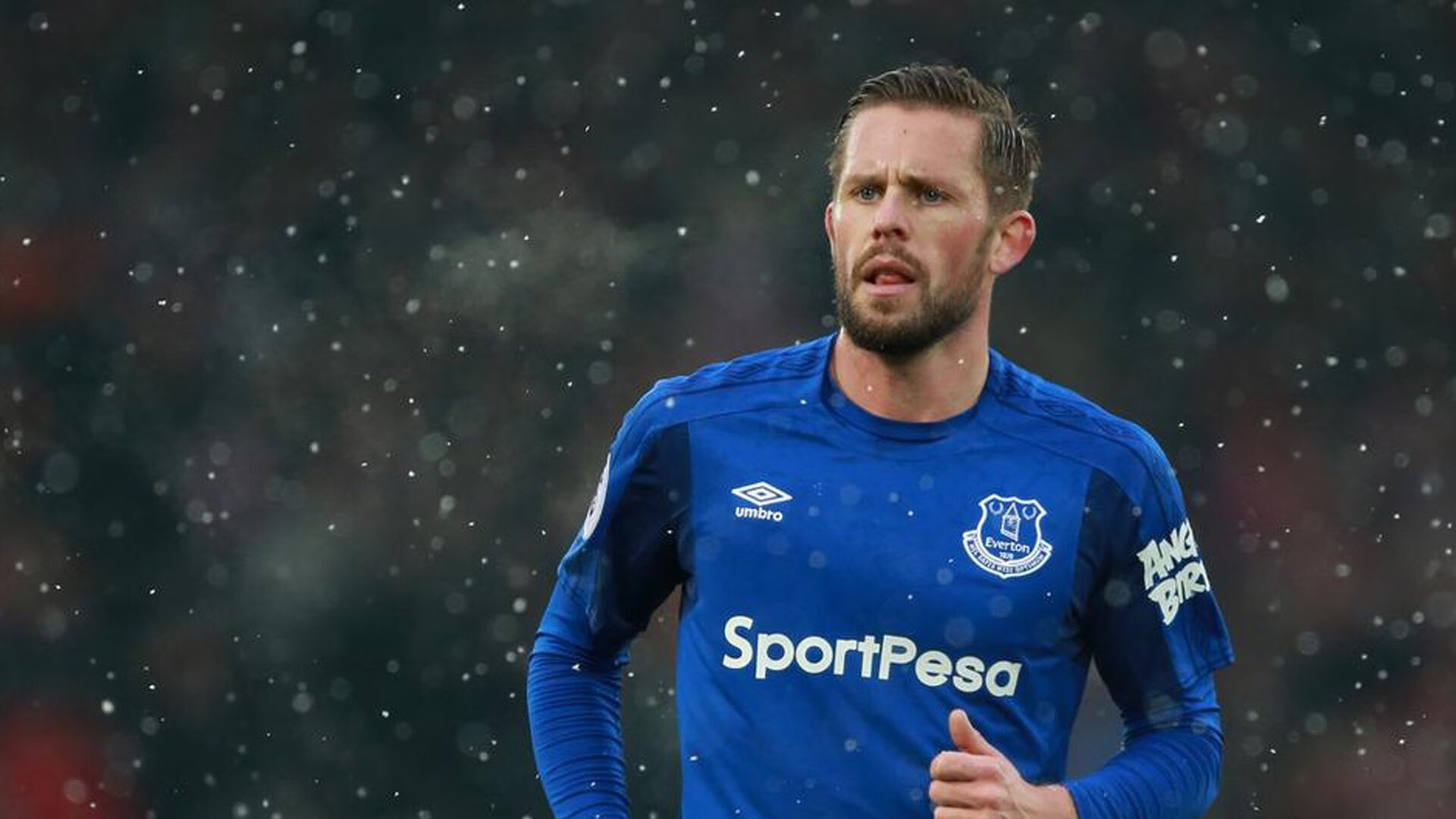 太阳鏖战公牛，浓眉哥点燃赛场，一场定义赛季的史诗对决